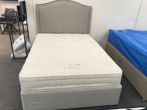 Hypnos 5'0" Orthocare Deluxe Mattress with 2 Drawer Divan & Lecce Headboard