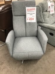 Hjort Knudsen Model 7091 Power Recliner