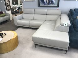 Hjort Knudsen 2061 Avanti Corner Sofa with Power Recliner Seat