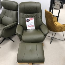 Palm Recliner Chair and Stool