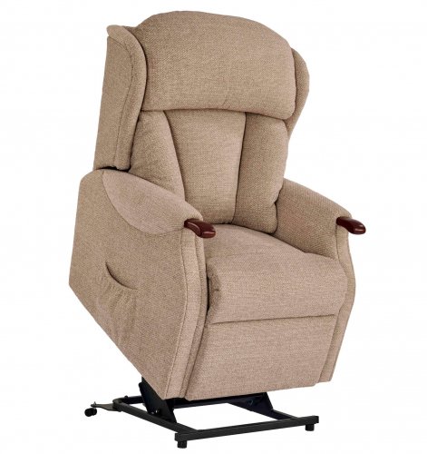 Celebrity Canterbury Single Lift Recliner with Knuckle